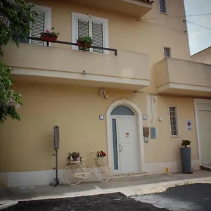  Bed & Breakfast Il Giardino Nascosto